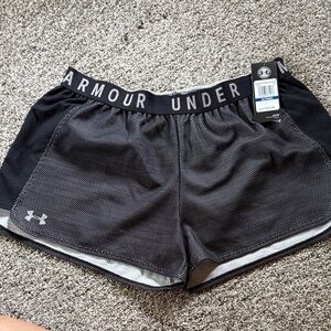Under Armour shorts, XL NEW w/tags